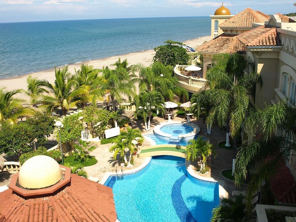 Hotel Quinta Real La Ceiba Exterior photo